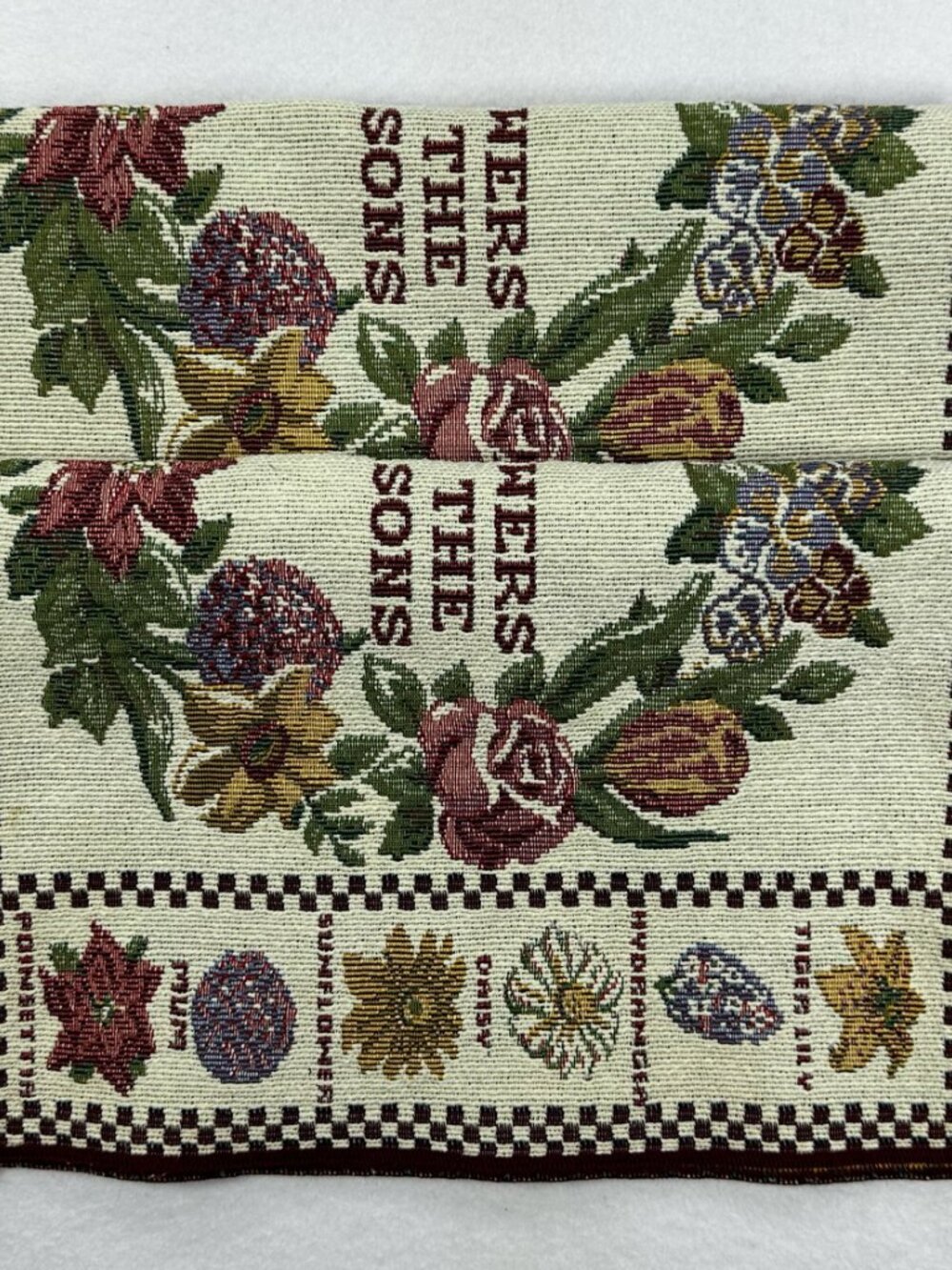 Vintage Flowers Of The Seasons 2 Wall Art Decor Tapestry Placemats DIY 17x12.5 - Picture 3 of 10